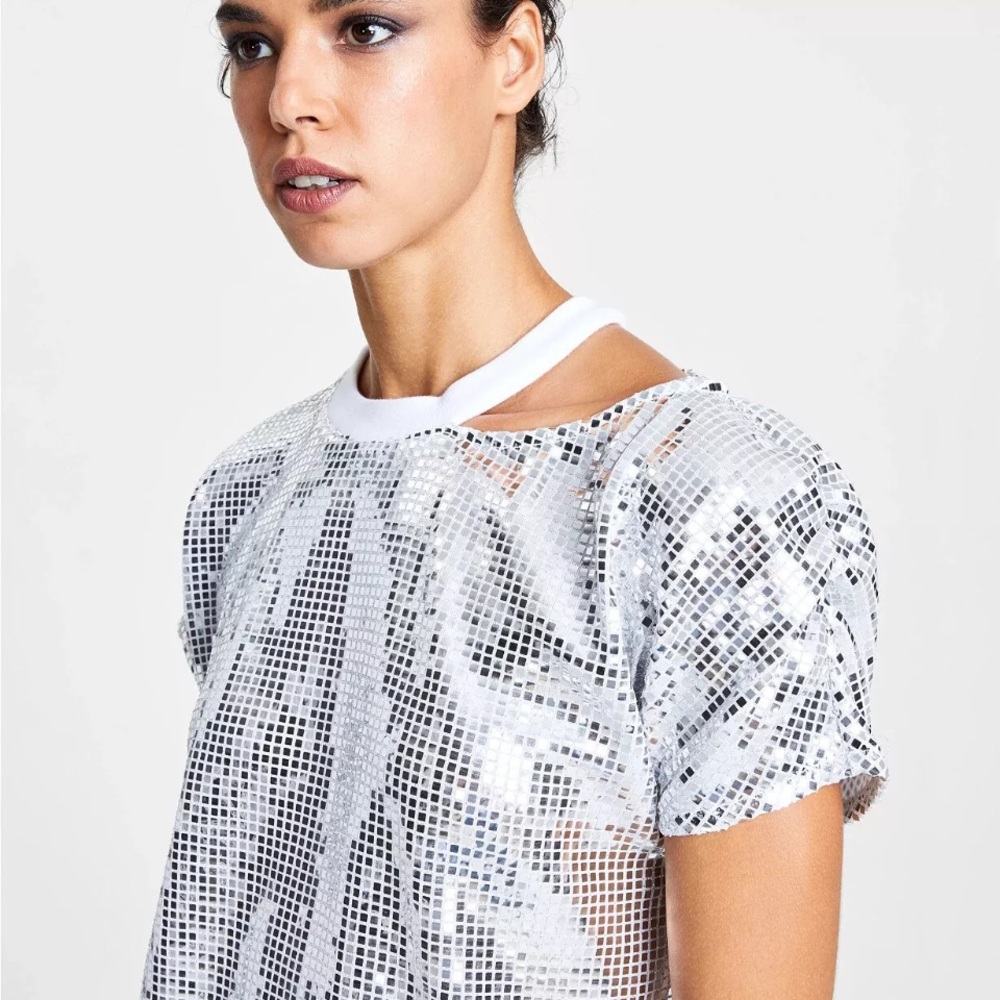 I.N.C INTERNATIONAL CONCEPTS MIRROR SEQUIN CUT OUT TOP SZ MED